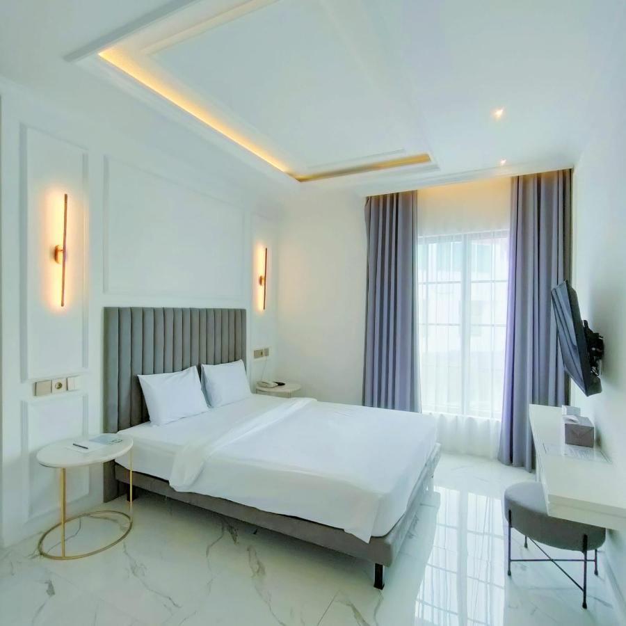 Kala Hotel Semarang Jomblang Exterior photo
